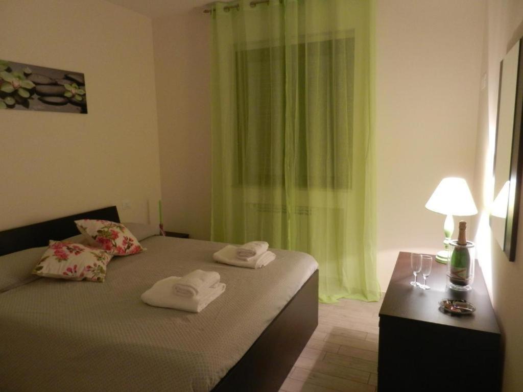 Le Case Del Carmine Con Giardino E Parcheggio A Tropea Exteriér fotografie